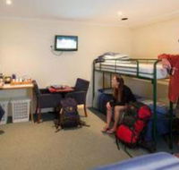 Adventure Backpackers Port Lincoln - Queensland Tourism