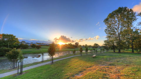 The Vines Motel And Cottages - QLD Tourism 2