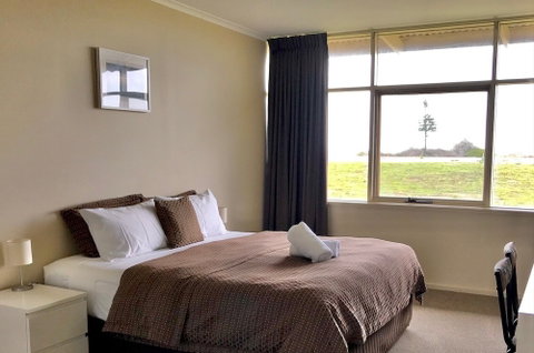 Highway One Ceduna - Queensland Tourism 5