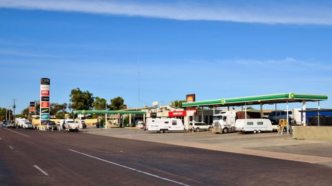 Highway One Ceduna - Queensland Tourism 2