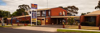 Baronga Motor Inn - QLD Tourism 0
