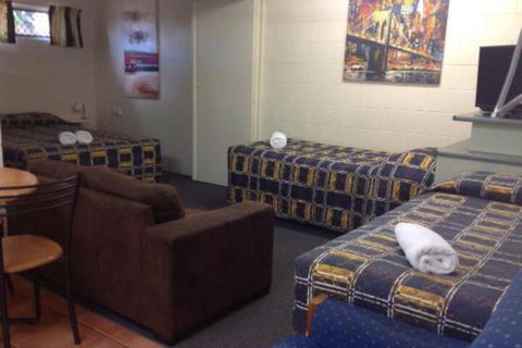 Ayr Max Motel - Queensland Tourism 4