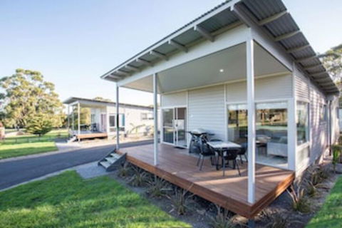Blue Lake Holiday Park - Queensland Tourism 0