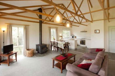 Mystery Bay Cottages - QLD Tourism 2