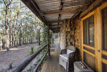 Ilkley Cottages - Queensland Tourism 3
