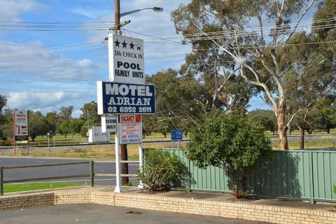 Adrian Motel - Queensland Tourism 3