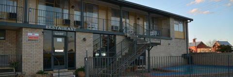 Adrian Motel - Queensland Tourism 0