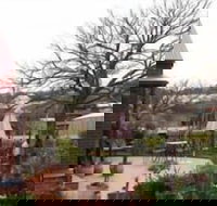 Albury Cottages - QLD Tourism