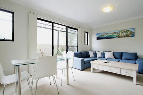 Bondi Beach Garden Apartment - QLD Tourism 1
