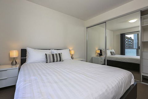 Accommodate Canberra - Braddon 33 - Queensland Tourism 2