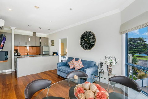 Seascape Accommodation - Queensland Tourism 2