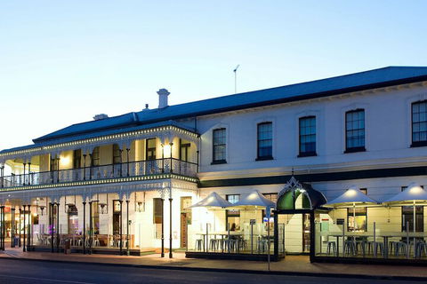 Mount Gambier Hotel - Queensland Tourism 3