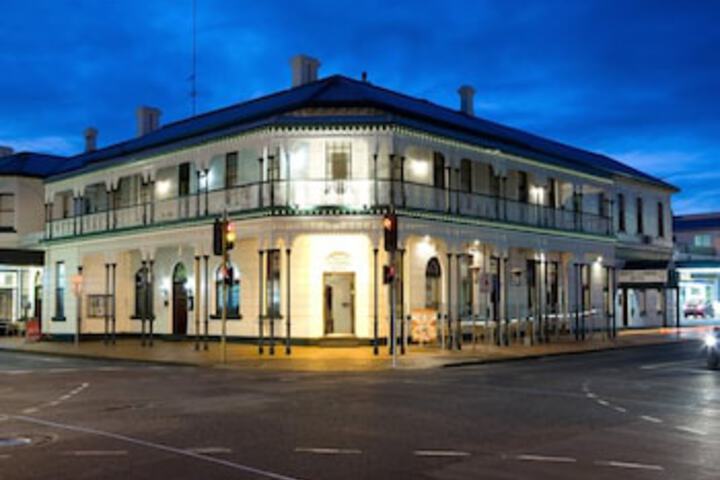  Queensland Tourism