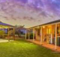 Barossa Elegance - Queensland Tourism