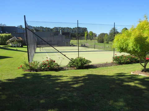 Golfview Lodge - QLD Tourism 3