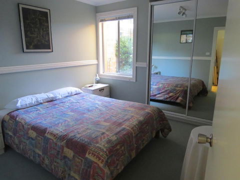 Golfview Lodge - QLD Tourism 5