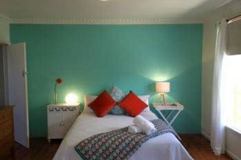 Queenscliff Hotel - Queensland Tourism 2