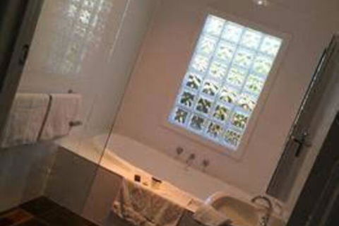 Queenscliff Hotel - Queensland Tourism 5