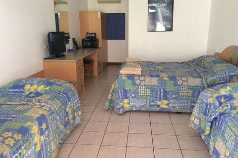 Paraway Motel - QLD Tourism 4