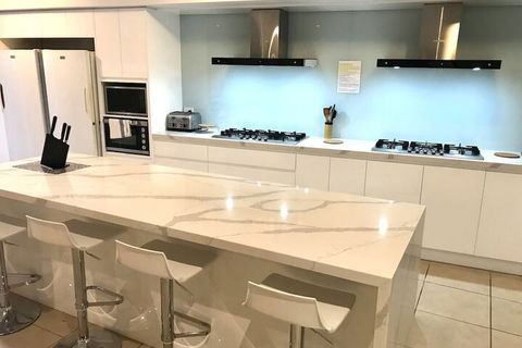 Cityview Studio Accommodation - QLD Tourism 2