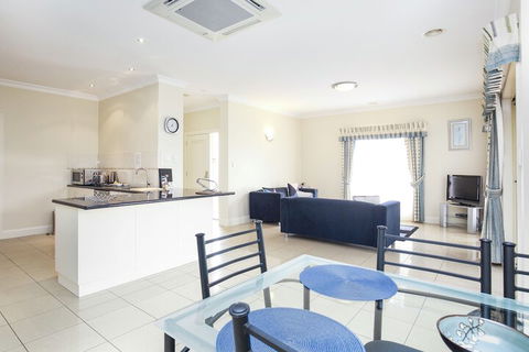 Mid City Motel - Mount Gambier - Queensland Tourism 7