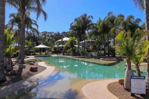 Dollarbird Treetops Townhouse - QLD Tourism 1