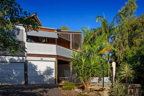 The Dome House - Queensland Tourism 1
