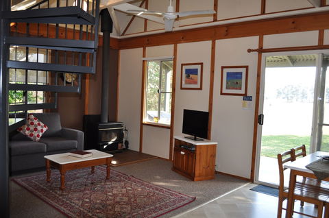 Bracken Ridge Villas - QLD Tourism 3