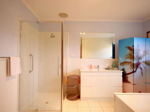 Salty Air Apartments Kingscote Kangaroo Island - Queensland Tourism 6