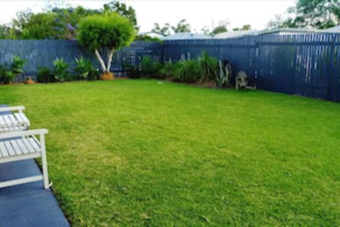 The Gallery Motor Inn - QLD Tourism 1