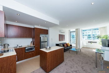 Accommodate Canberra - Metropolitan - Queensland Tourism 0
