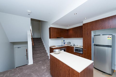 Accommodate Canberra - Metropolitan - Queensland Tourism 4