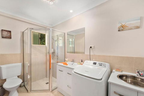 Alarks Nest - Queensland Tourism 5