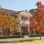 Plumes On The Green Boutique Bed & Breakfast - QLD Tourism 0