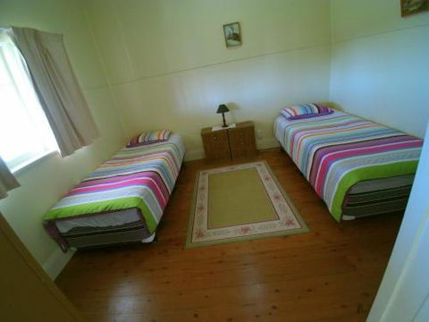 12 Bluewater Drive - QLD Tourism 5