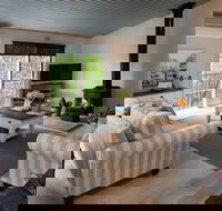 French Cottage - Queensland Tourism