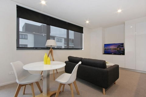 Accommodate Canberra - IQ - Braddon - Queensland Tourism 1