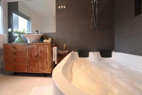 Sea Salt Bnb - Queensland Tourism 6