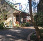 Ballarat cottages incorporating yarrowee cottage  Admirals cottage - Queensland Tourism