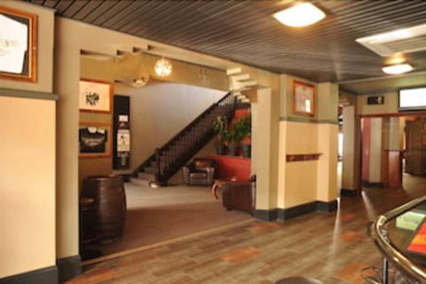 Prince Of Wales Hotel Bunbury - Queensland Tourism 2