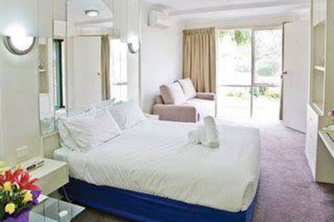 Nepean Country Club & Day Spa - Queensland Tourism 0