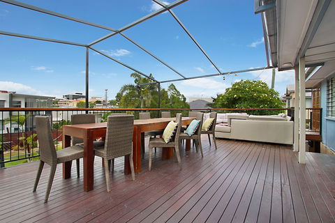 Gladstone Backpackers - Queensland Tourism 6