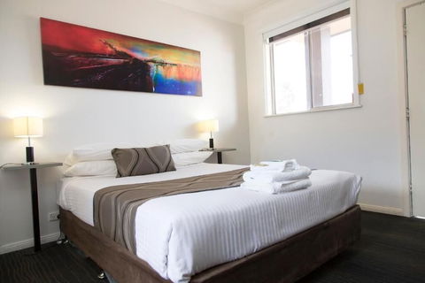 A-line Motel - Queensland Tourism 6