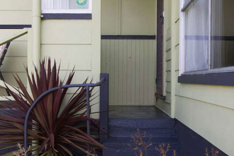 Lady Barron Holiday Home - Queensland Tourism 1