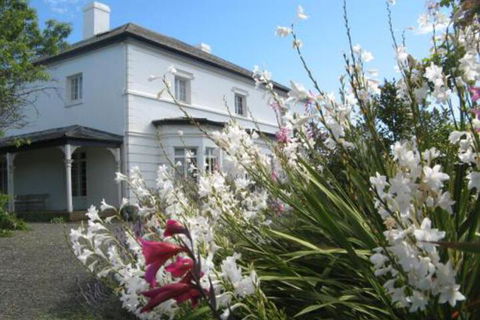 The Grove Cottages - QLD Tourism 0