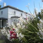 The Grove Cottages - QLD Tourism 1