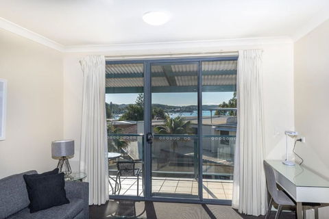 The Brighton Apartments - Queensland Tourism 6