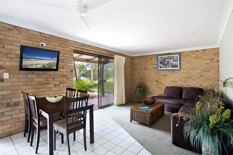 Noosa North Shore Retreat - QLD Tourism 5