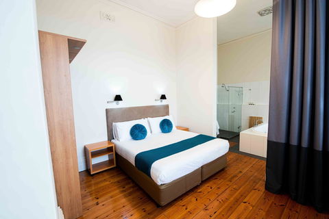 Park Hotel Mount Gambier - Queensland Tourism 3
