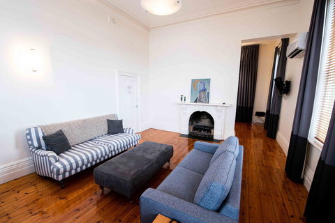 Park Hotel Mount Gambier - Queensland Tourism 1